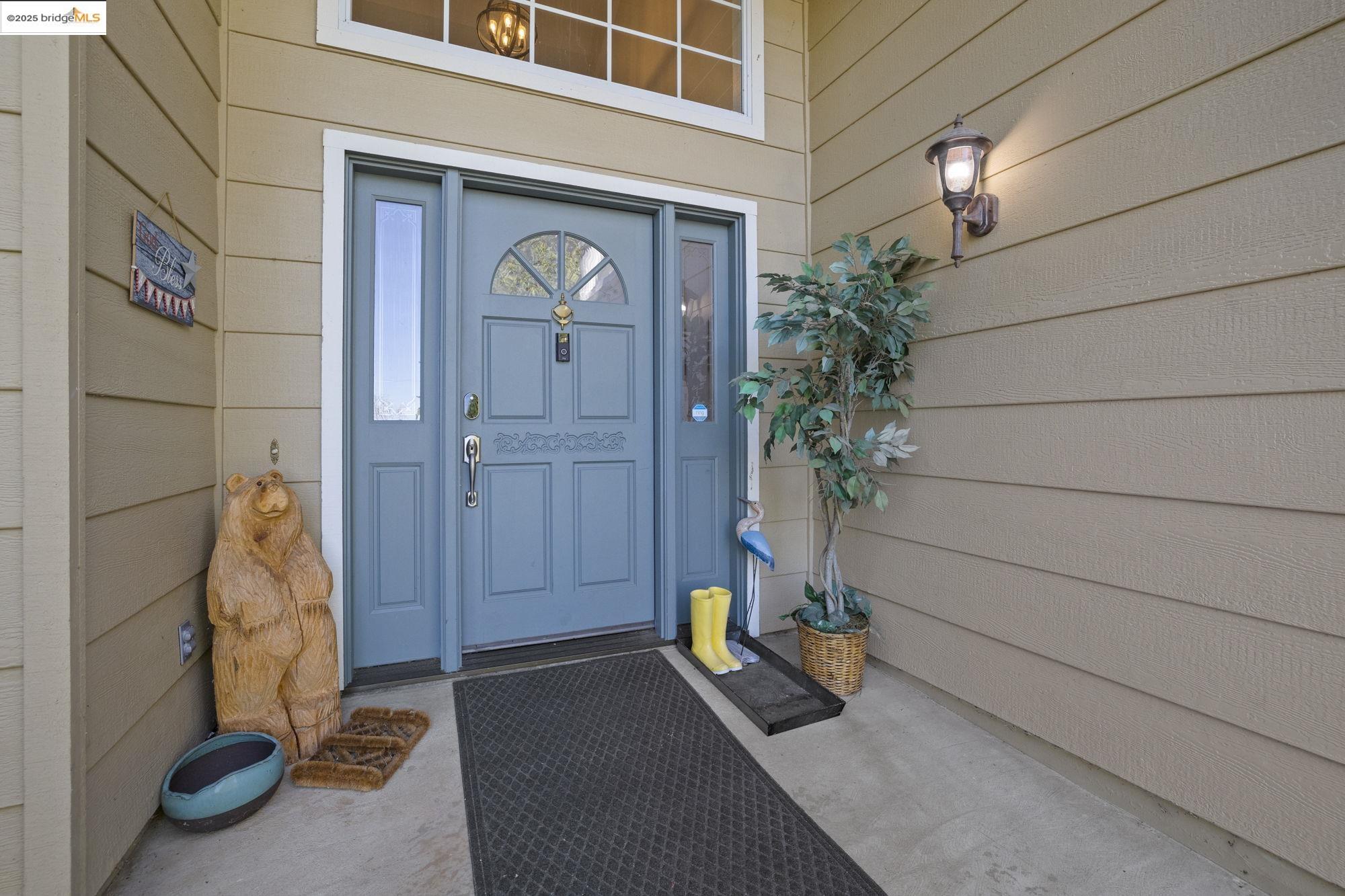 12080 Breckenridge Road Groveland, CA 95321 - Photo 2 of 48 a view of front door and bedroom