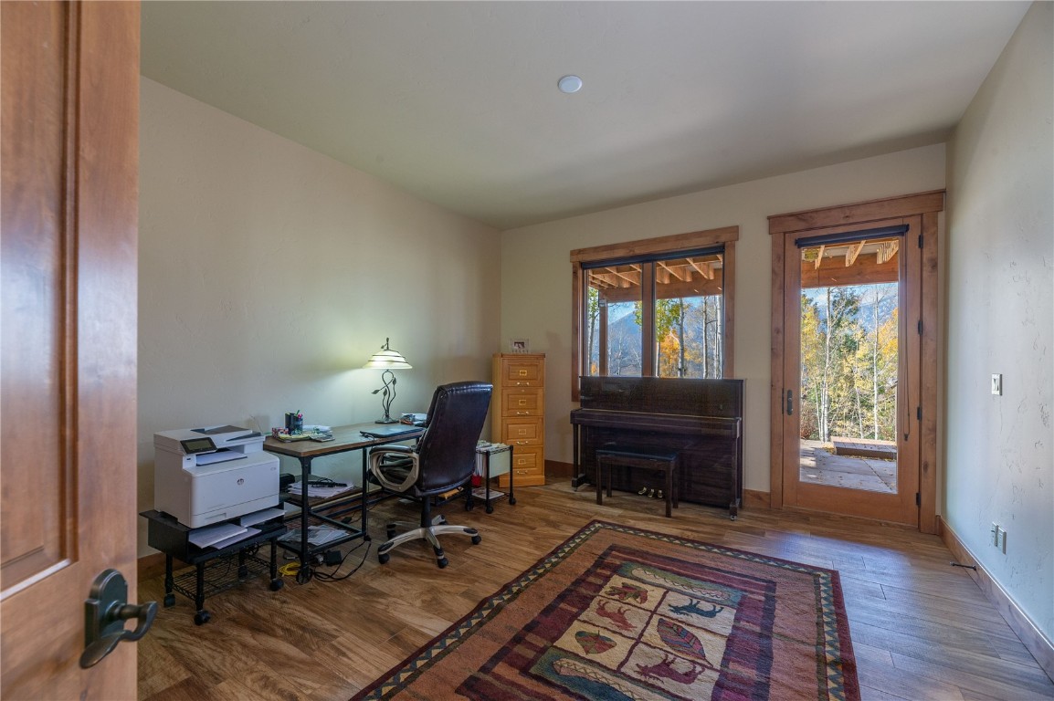 2206 Hamilton Creek Road Silverthorne, CO 80498 - Photo 28 of 39 Home office with wood-style flooring