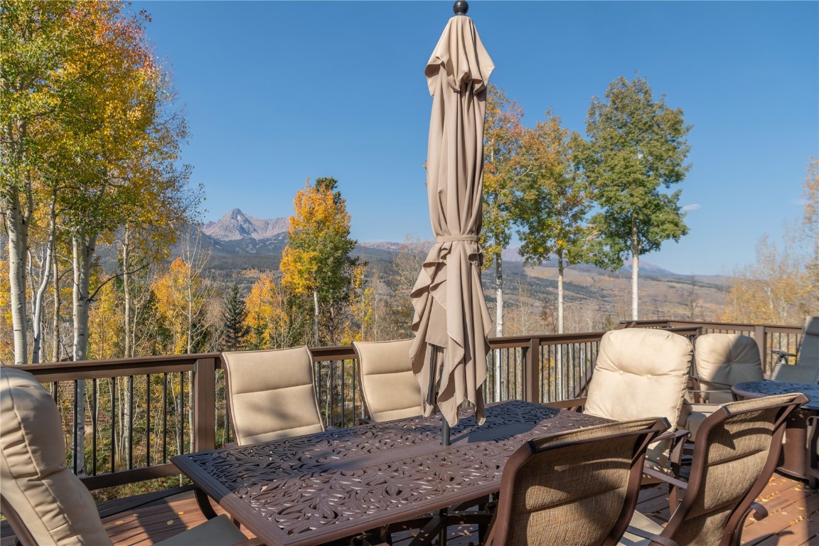 2206 Hamilton Creek Road Silverthorne, CO 80498 - Photo 4 of 39