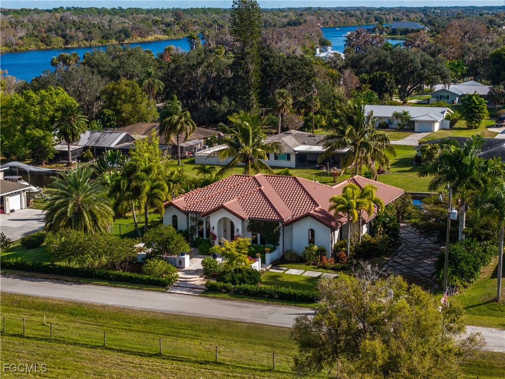 1971 Mitchell Avenue Alva, FL 33920 - Photo 4 of 50