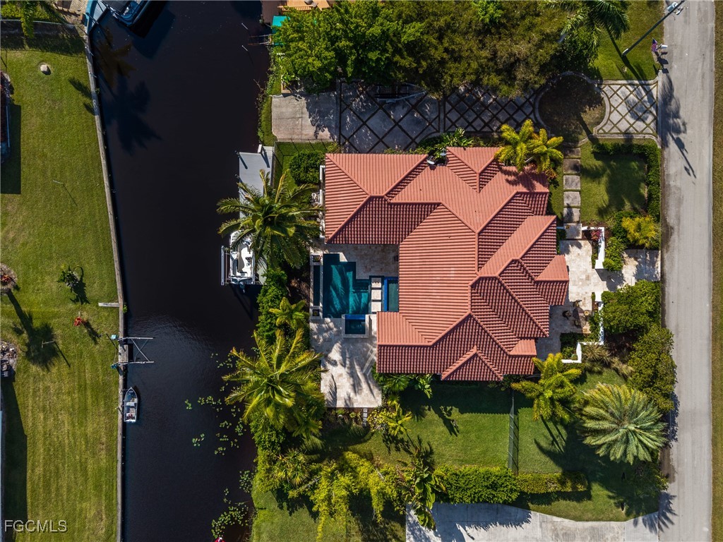 1971 Mitchell Avenue Alva, FL 33920 - Photo 43 of 50 an aerial view of house with yard and swimming pool