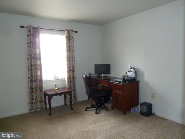 2214 Chestnut Road York, PA 17408 - Photo 18 of 24