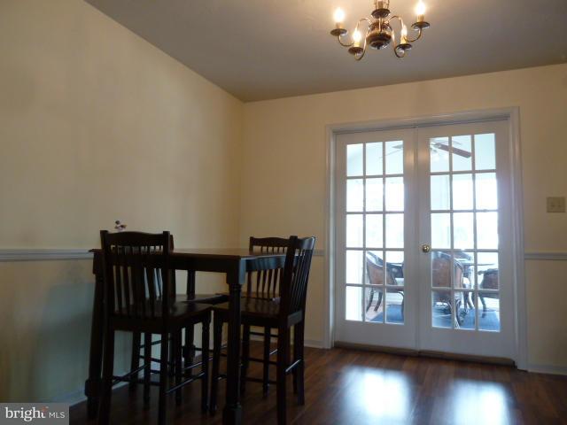 2214 Chestnut Road York, PA 17408 - Photo 5 of 24