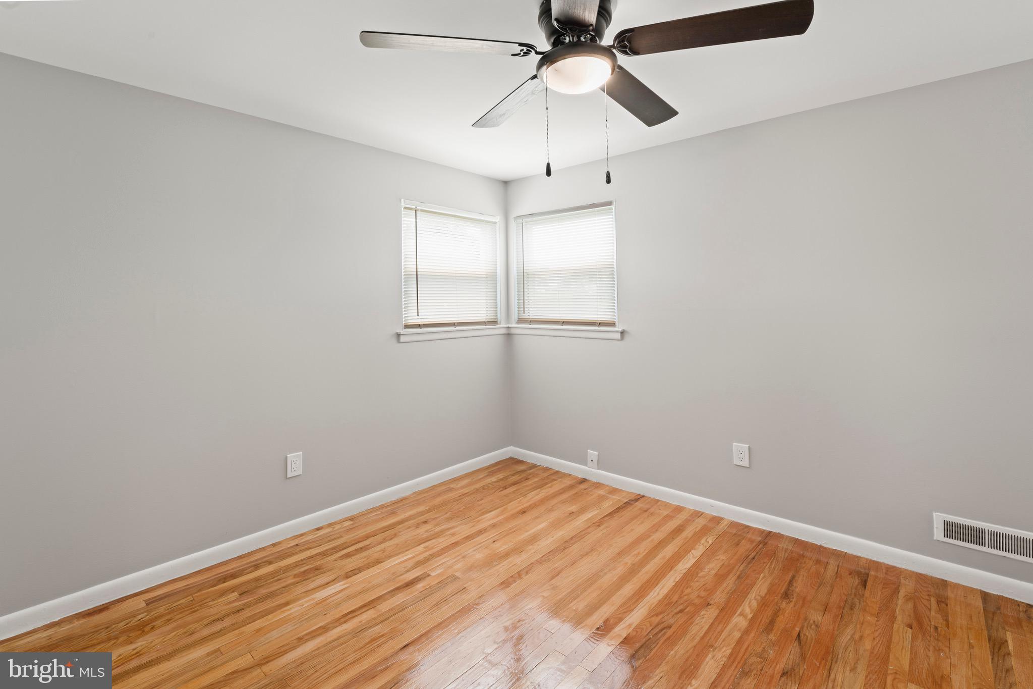 150 Kelly Driver Road Clementon, NJ 08021 - Photo 49 of 67 Bedroom 4