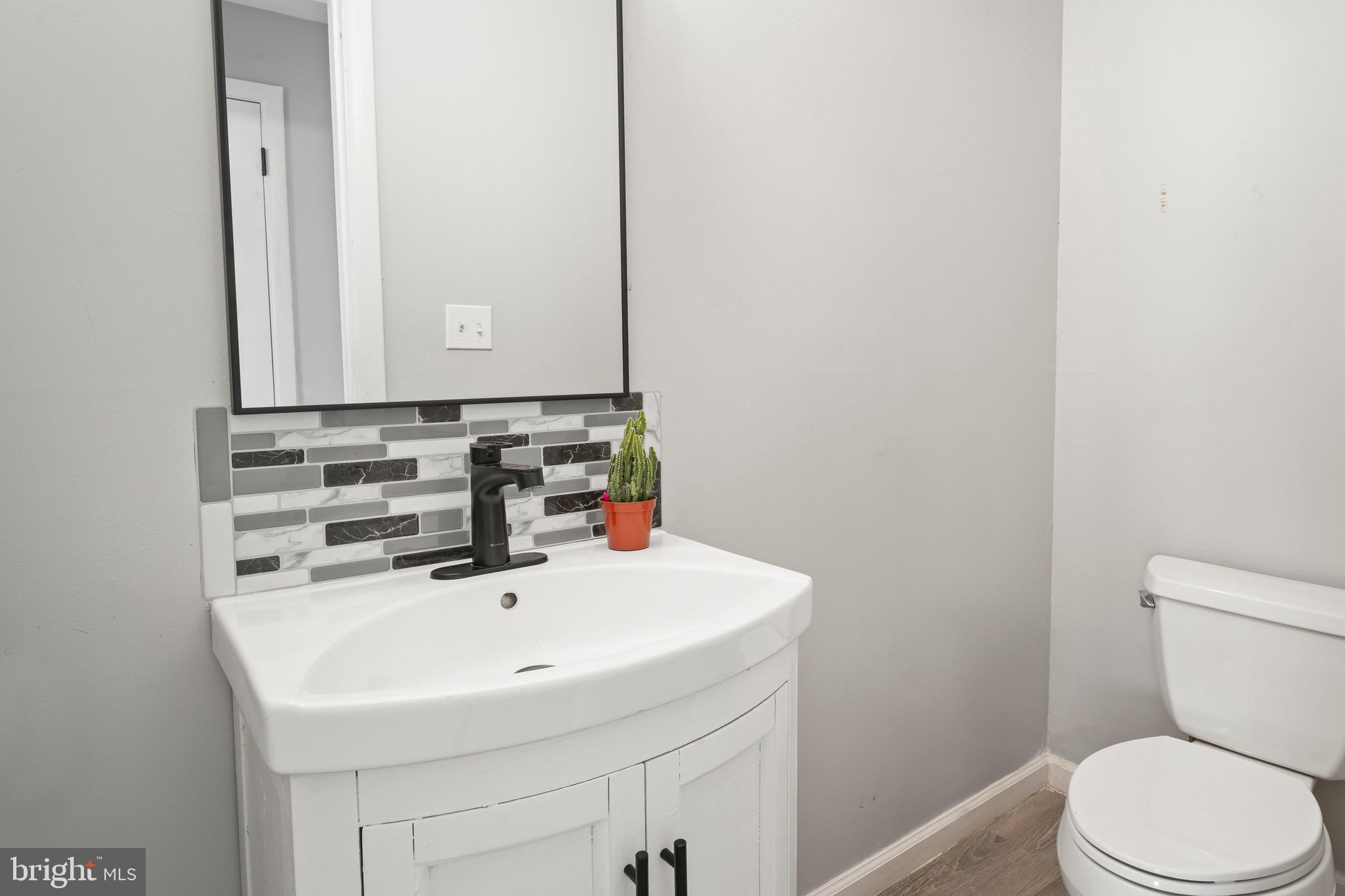 150 Kelly Driver Road Clementon, NJ 08021 - Photo 52 of 67 Powder Room