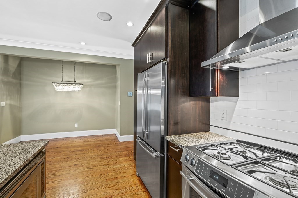 39 Coffey Street, Unit 2 Boston, MA 02122 - Photo 14 of 42