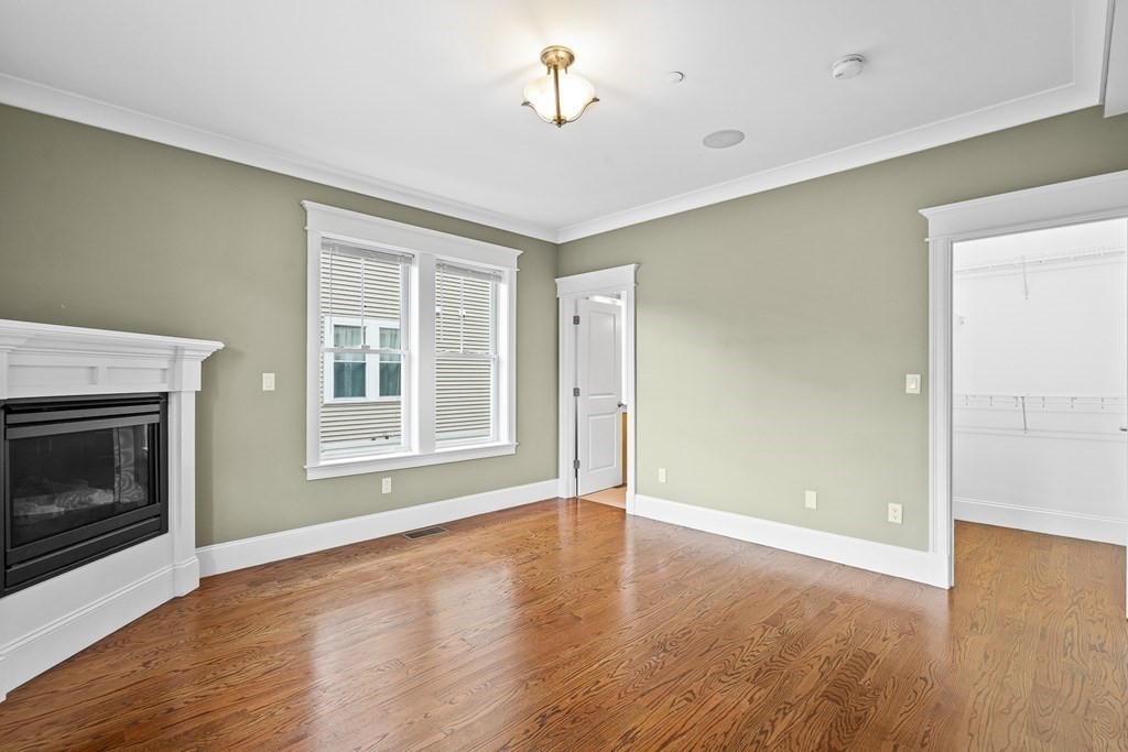 39 Coffey Street, Unit 2 Boston, MA 02122 - Photo 23 of 42