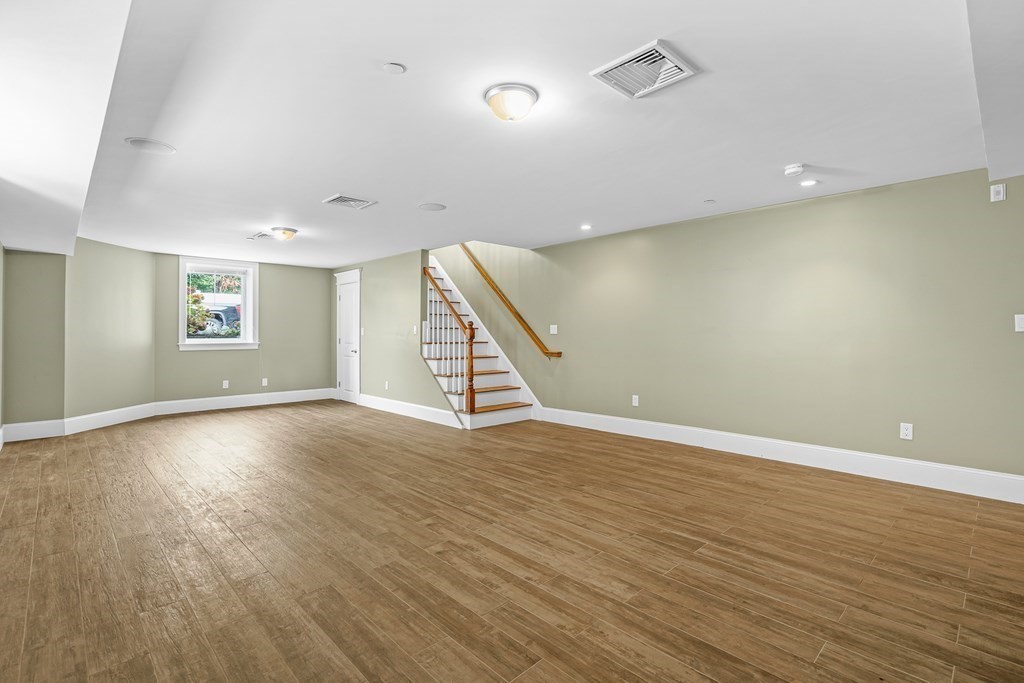 39 Coffey Street, Unit 2 Boston, MA 02122 - Photo 28 of 42