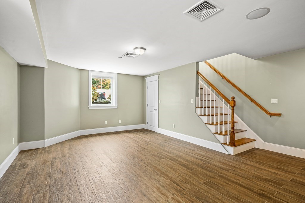 39 Coffey Street, Unit 2 Boston, MA 02122 - Photo 29 of 42