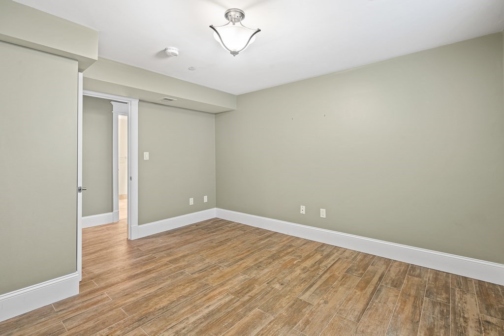 39 Coffey Street, Unit 2 Boston, MA 02122 - Photo 34 of 42