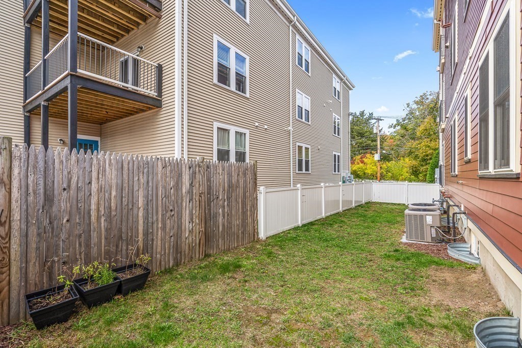 39 Coffey Street, Unit 2 Boston, MA 02122 - Photo 42 of 42
