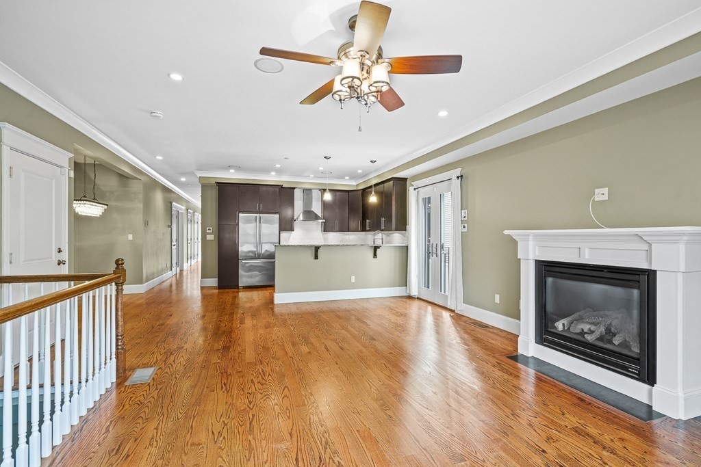 39 Coffey Street, Unit 2 Boston, MA 02122 - Photo 5 of 42