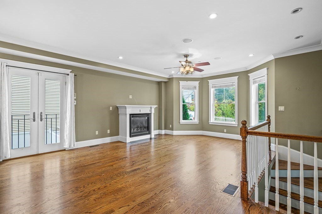 39 Coffey Street, Unit 2 Boston, MA 02122 - Photo 7 of 42