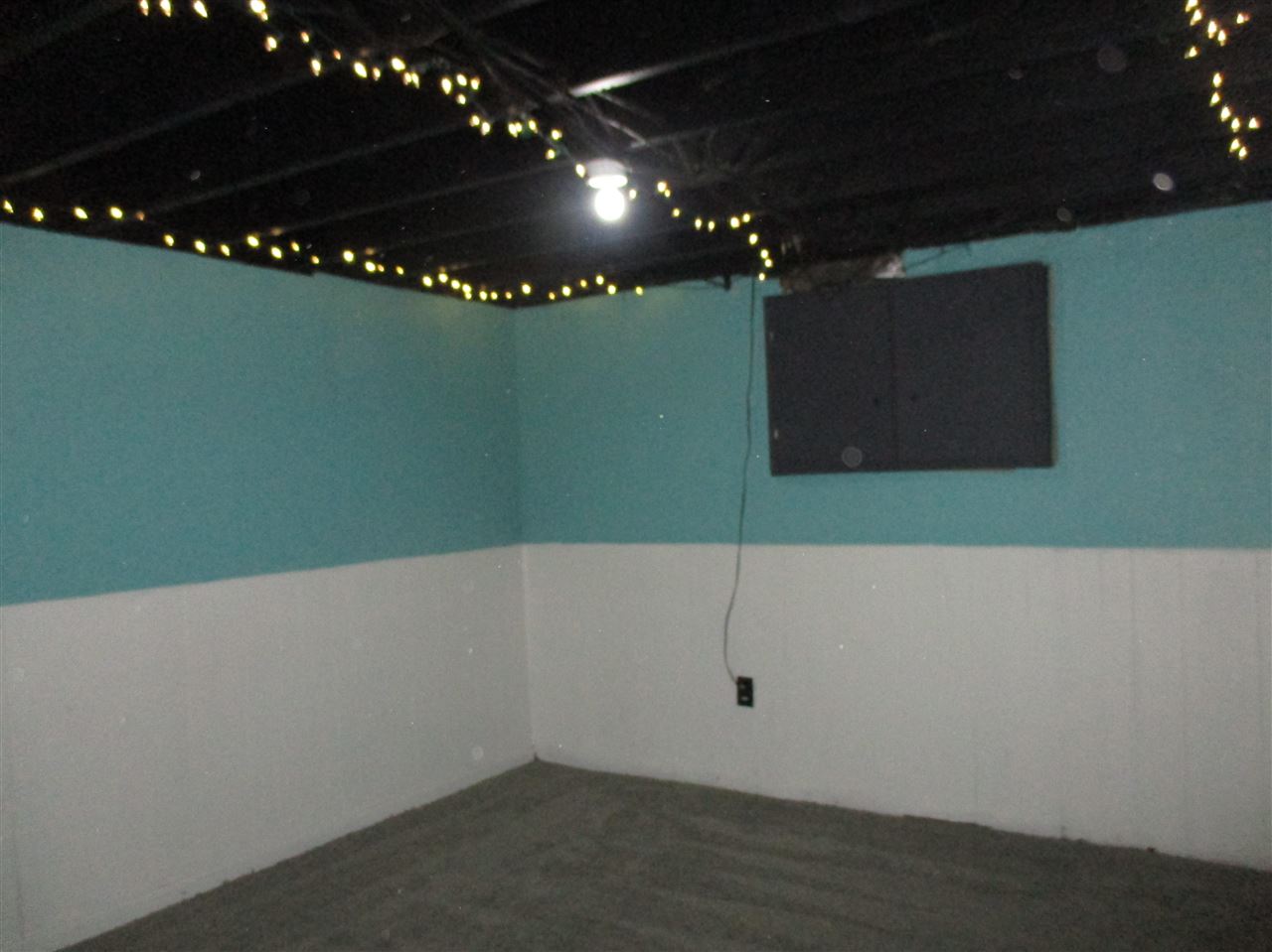 10175 Beers Road Swartz Creek, MI 48473 - Photo 20 of 31 50041117-19.JPG