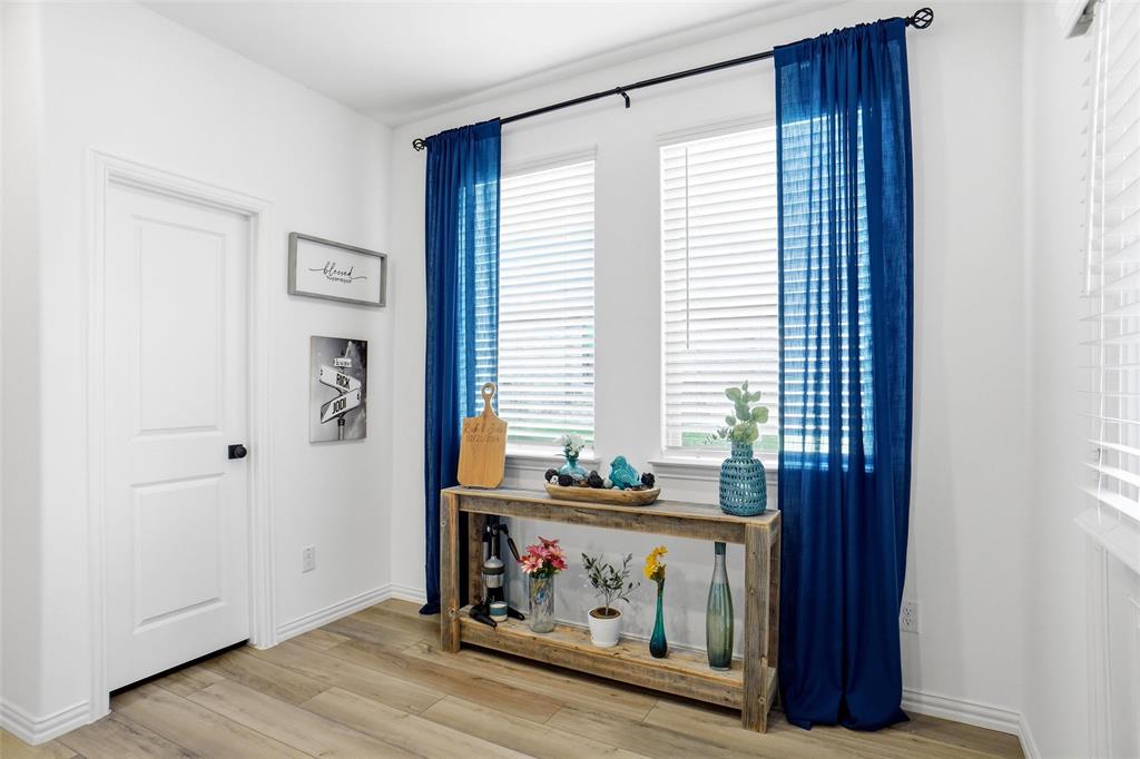 1333 Almond Road Azle, TX 76020 - Photo 11 of 25