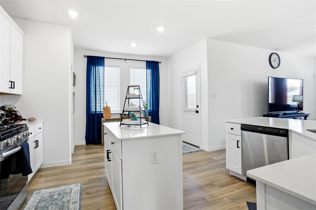 1333 Almond Road Azle, TX 76020 - Photo 10 of 25