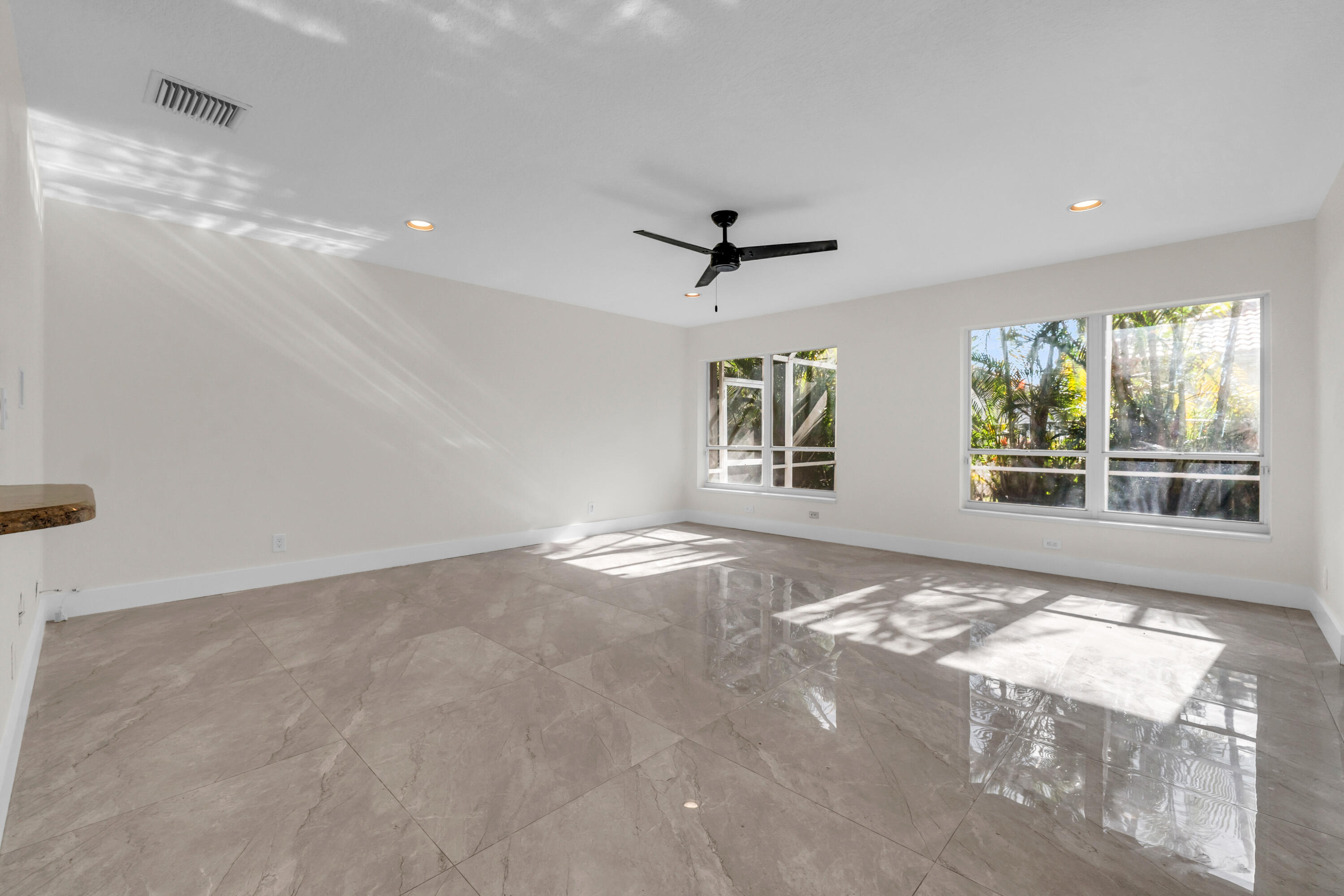 23330 Torre Circle Boca Raton, FL 33433 - Photo 18 of 52 24