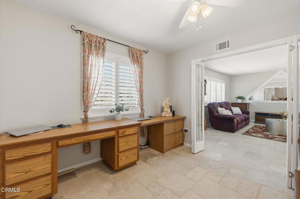 1256 Rugby Avenue Ventura, CA 93004 - Photo 8 of 33