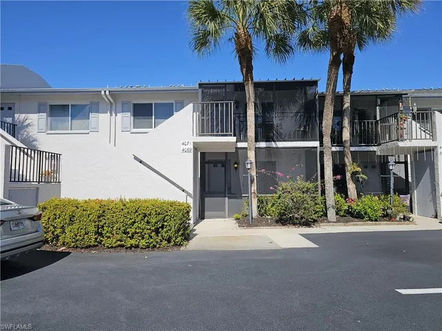 $3,000 | 4069 Northlight Drive, Unit 1805, Naples, FL 34112