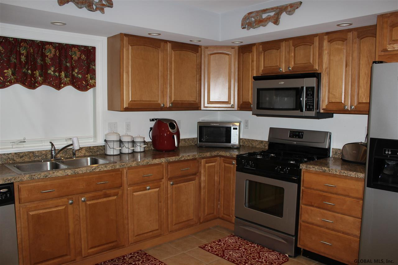 2 A Parkhurst Road Wilton, NY 12831 - Photo 3 of 27 Photo 3