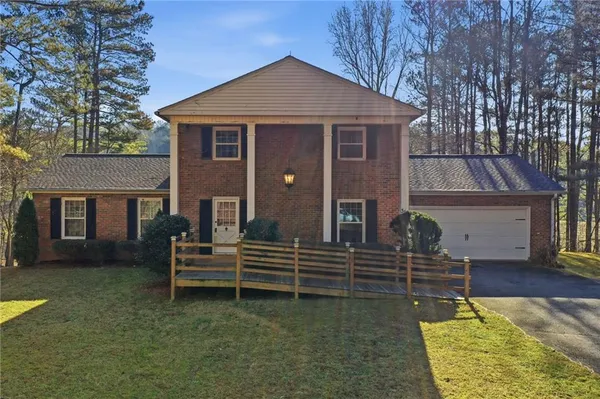 $849,900 | 310 Comet Lane, Jasper, GA 30143