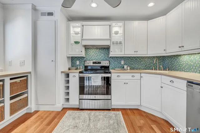 $1,200,000 | 69 Grove Point, Westport, CT 06880