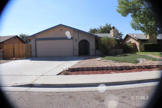 123 North American Street Ridgecrest, CA 93555 - Photo 1 of 29 Gallery Image 1