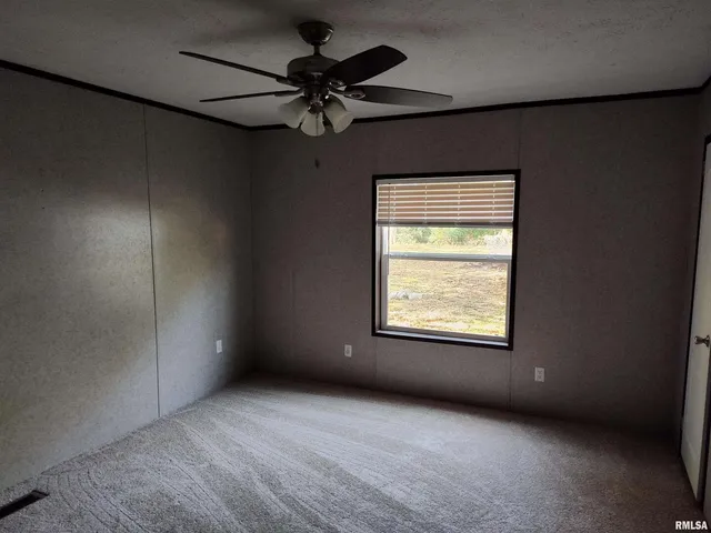 $149,000 | 1207 Southwest 6th Street, Fairfield, IL 62837