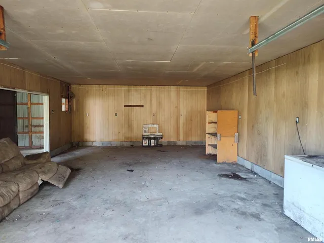 $149,000 | 1207 Southwest 6th Street, Fairfield, IL 62837