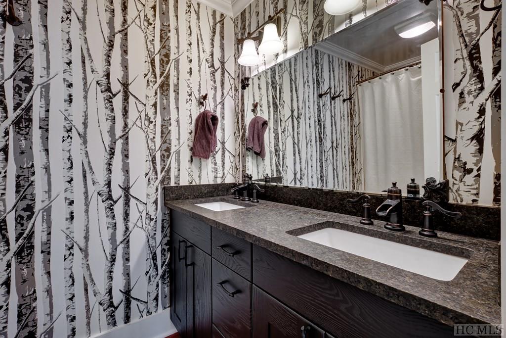 32 Eagle Ridge Drive Highlands, NC 28741 - Photo 23 of 27 Gallery Image 23