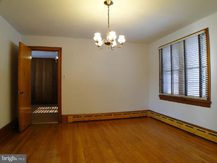 178 Ewart Road Avondale, PA 19311 - Photo 12 of 23 Dining Room