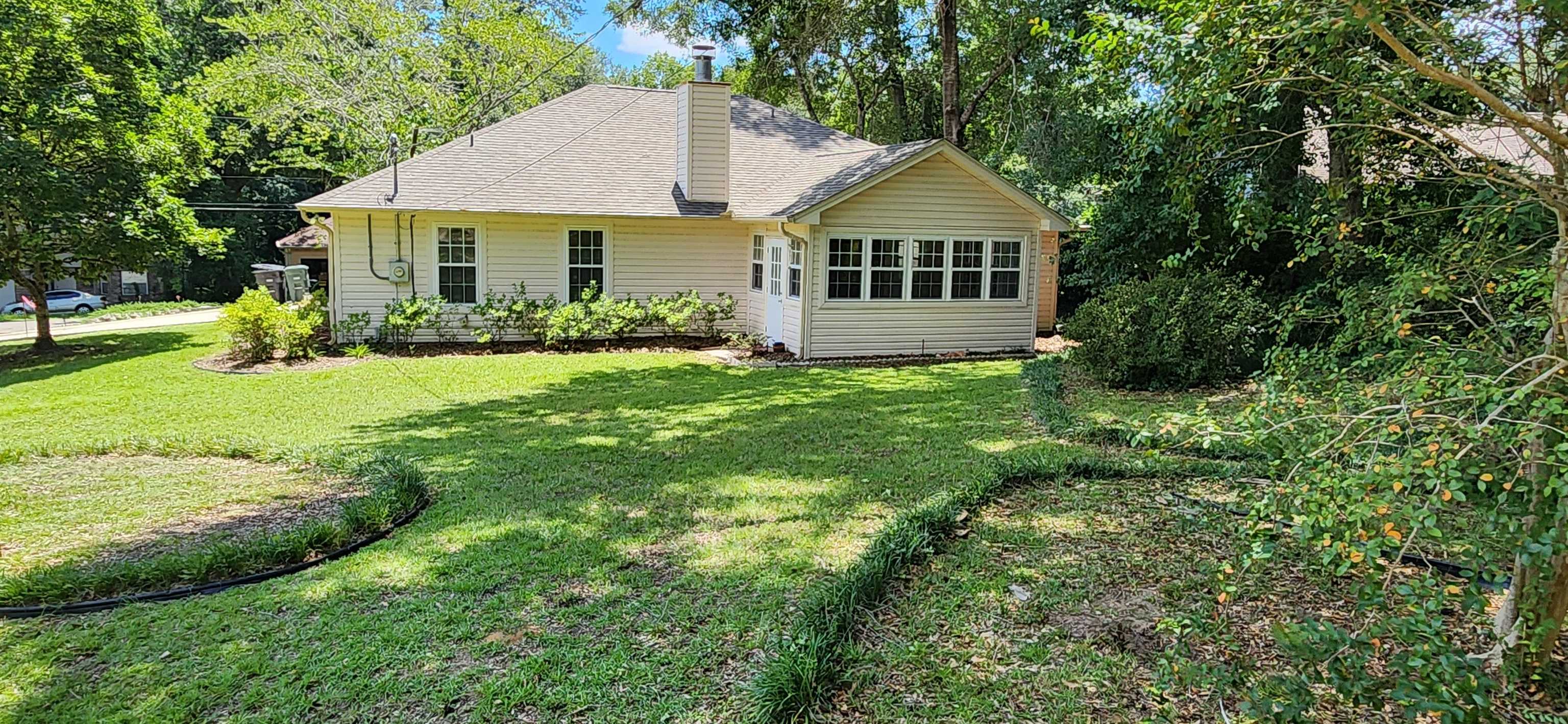 598 Stone House Road Tallahassee, FL 32301 - Photo 7 of 37 Gallery Image 7