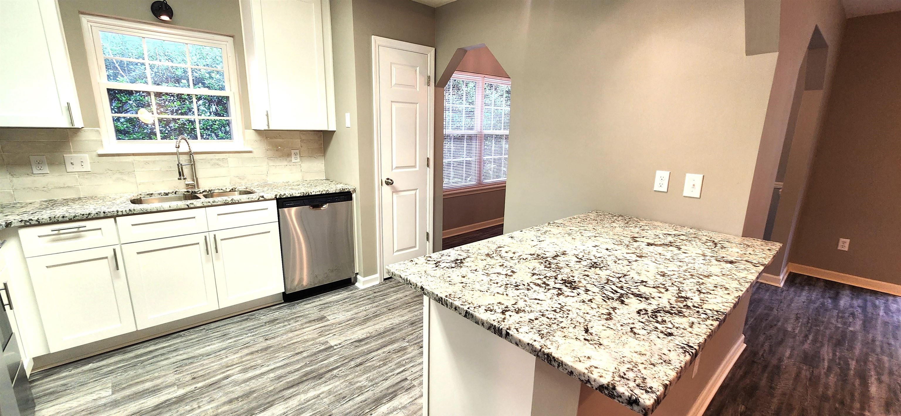 598 Stone House Road Tallahassee, FL 32301 - Photo 10 of 37 Gallery Image 10