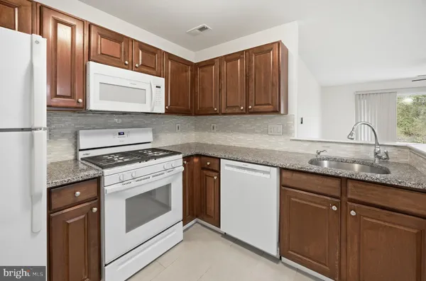 $2,500 | 705 Quail Road, Marlton, NJ 08053