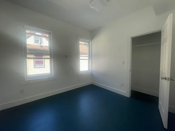 $2,150 | 18 Warner Avenue, Unit 2, Jersey City, NJ 07305