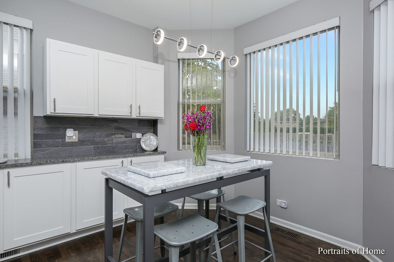 757 St Johns Place Addison, IL 60101 - Photo 12 of 26 Gallery Image 12