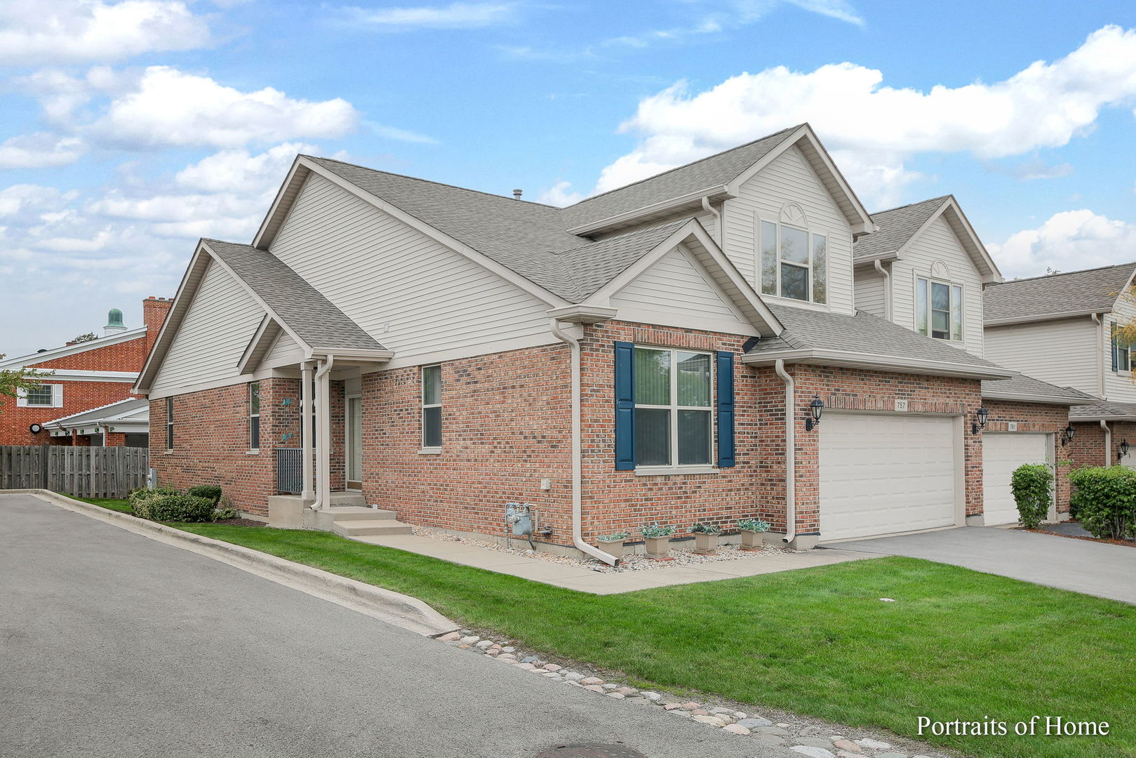757 St Johns Place Addison, IL 60101 - Photo 2 of 26 Gallery Image 2