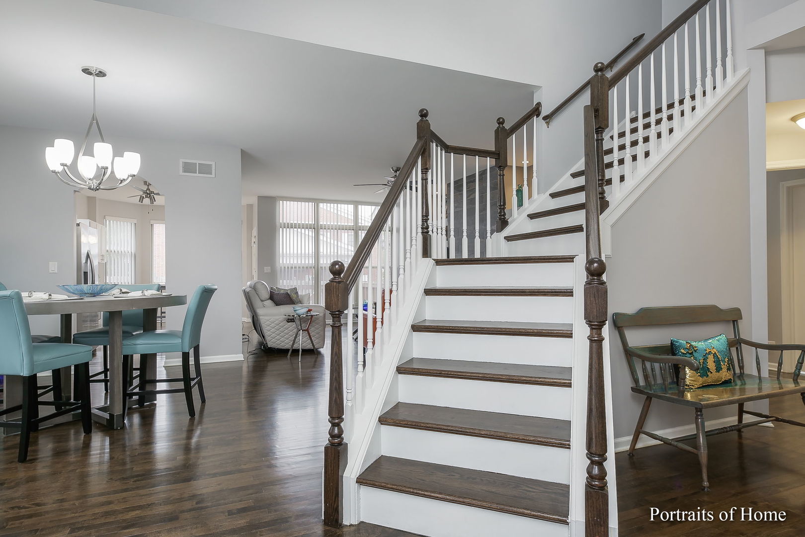 757 St Johns Place Addison, IL 60101 - Photo 3 of 26 Gallery Image 3