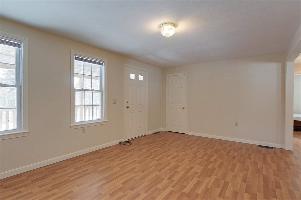 661 South Road Ashby, MA 01431 - Photo 12 of 25