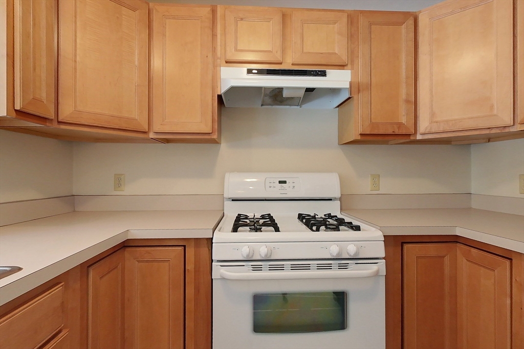 661 South Road Ashby, MA 01431 - Photo 4 of 25