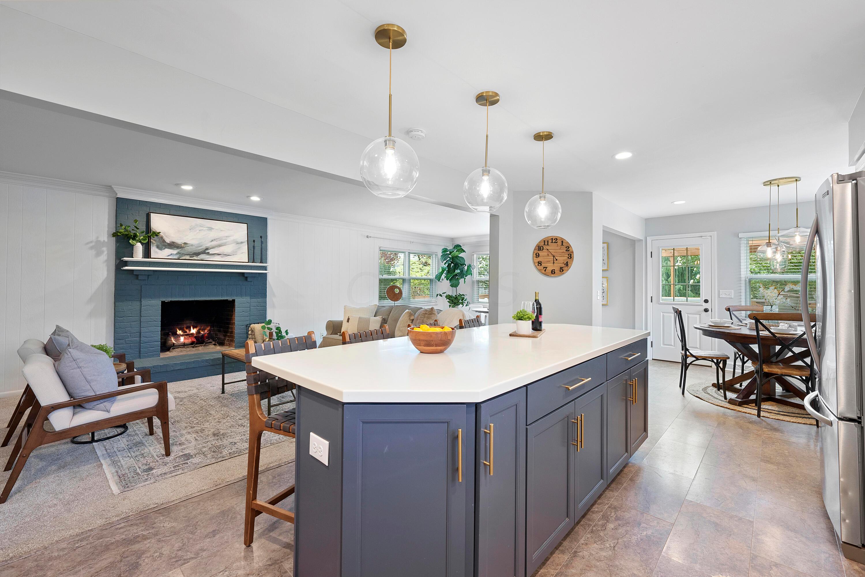 1650 Oak Hill Road Columbus, OH 43220 - Photo 1 of 67 Kitchen
