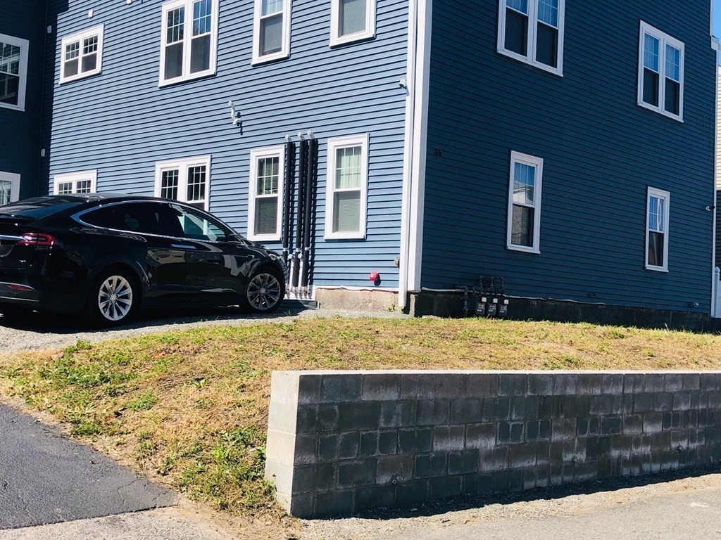 36 Merrick Street, Unit 2 Worcester, MA 01609 - Photo 2 of 18 Gallery Image 2