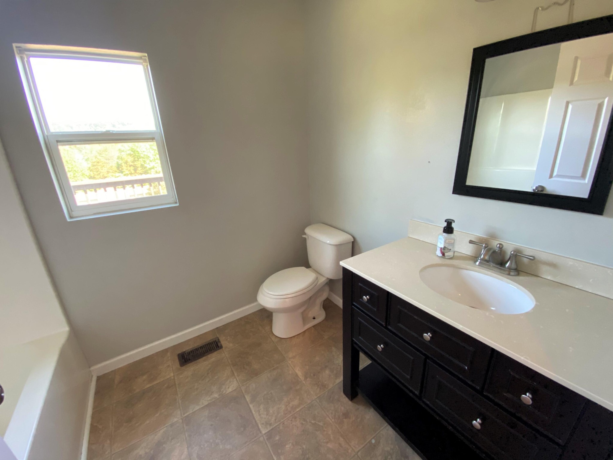 5901 Carter Road Knoxville, TN 37918 - Photo 8 of 19 Gallery Image 8