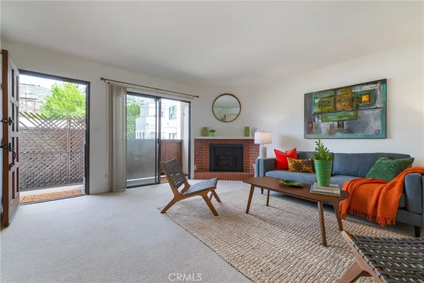 $785,000 | 1137 North Maryland Avenue, Unit 5, Glendale, CA 91207