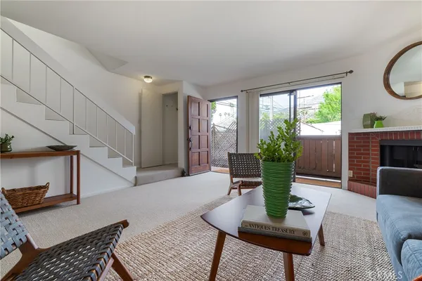 $785,000 | 1137 North Maryland Avenue, Unit 5, Glendale, CA 91207