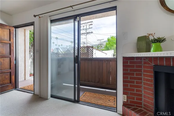 $785,000 | 1137 North Maryland Avenue, Unit 5, Glendale, CA 91207