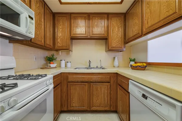 $785,000 | 1137 North Maryland Avenue, Unit 5, Glendale, CA 91207
