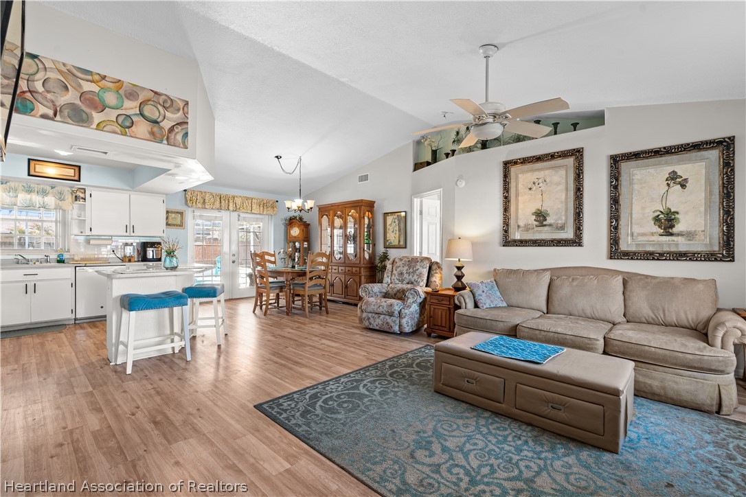 4237 Loquat Road Sebring, FL 33875 - Photo 12 of 34