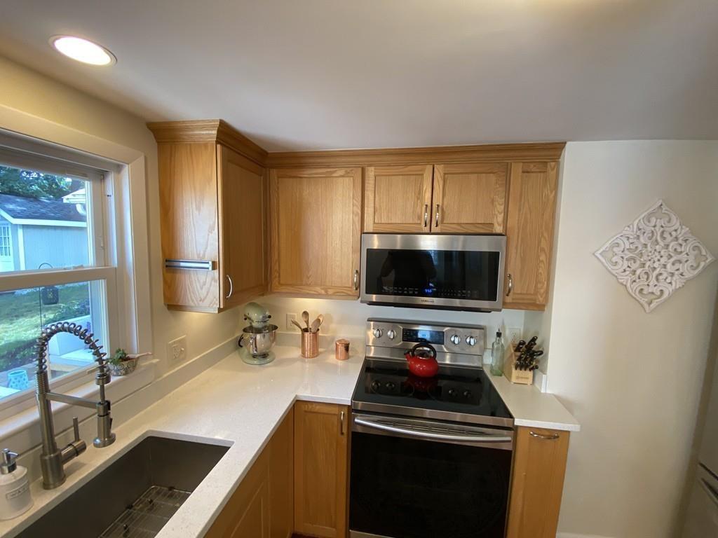 17 Wentworth Road Natick, MA 01760 - Photo 10 of 40