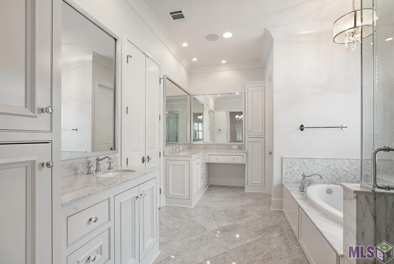 8215 Willow Grove Boulevard Baton Rouge, LA 70810 - Photo 16 of 33